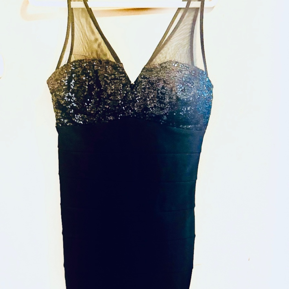 Pretty Black Dress with Sequins